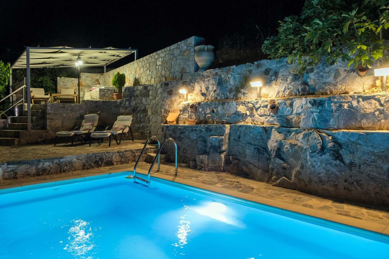 Stone Built Villa Galatia, Poolside & Perfect View Kares Bagian luar foto